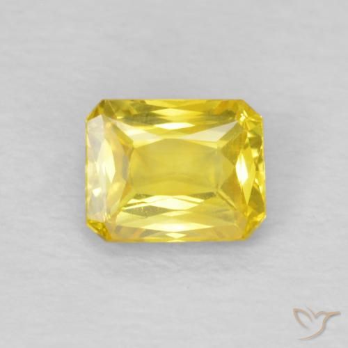 0.53ct 자연스러운 미디엄 옐로우 사파이어, 에메랄드 컷, VS