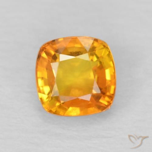 0.69ct 자연스러운 미디엄 오렌지 사파이어, 방석, VVS