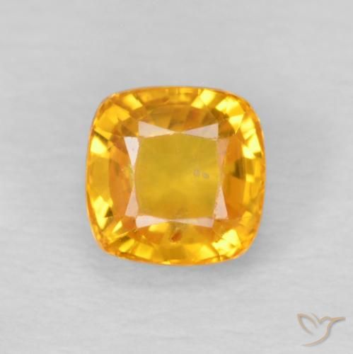 0.77ct 자연스러운 미디엄 오렌지 사파이어, 방석, VS