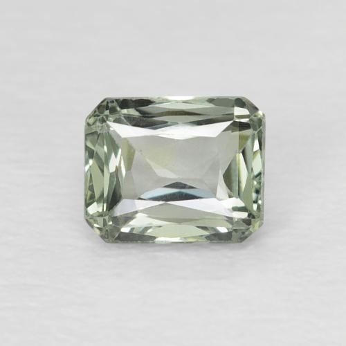 0.69ct 자연스러운 옅은 녹색 사파이어, 에메랄드 컷, VVS