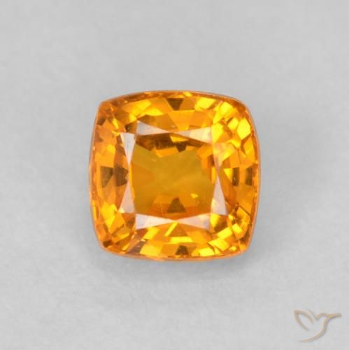 0.56ct 자연스러운 밝은 주황색 사파이어, 방석, VVS-VS