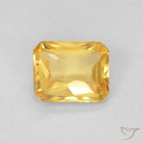 0.44ct 자연스러운 미디엄 골드 사파이어, 에메랄드 컷, VVS