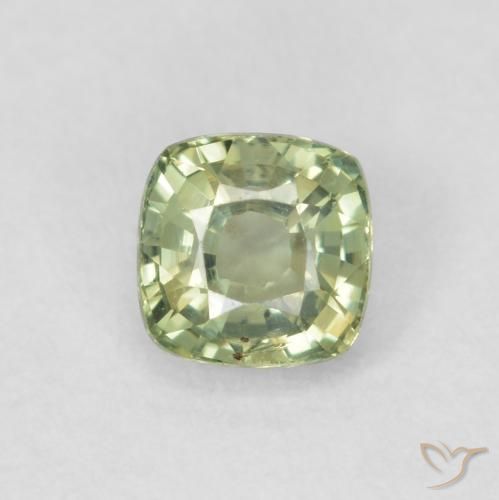 0.57ct 자연스러운 매우 밝은 녹색 사파이어, 방석, VS