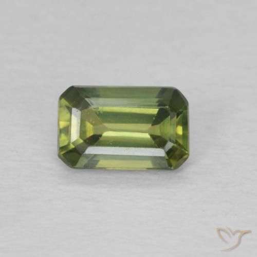 0.43ct 자연스러운 어스 그린 사파이어, 에메랄드 컷, VS