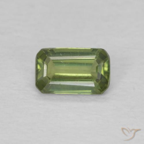 0.40ct 자연스러운 따뜻한 녹색 사파이어, 에메랄드 컷, VS