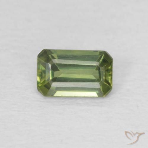 0.40ct 자연스러운 라이트 포레스트 그린 사파이어, 에메랄드 컷, VVS-VS