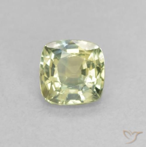 0.48ct 자연스러운 황록색 사파이어, 방석, VVS-VS