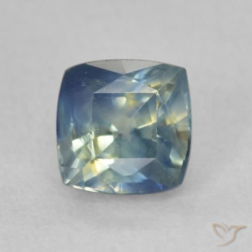 0.74ct 자연스러운 다색 사파이어, 방석, VS