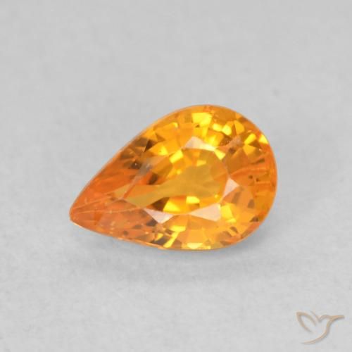 0.64ct 자연스러운 미디엄 오렌지 사파이어, 배 모양, VS