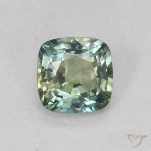 0.64ct 자연스러운 다색 사파이어, 방석, VVS