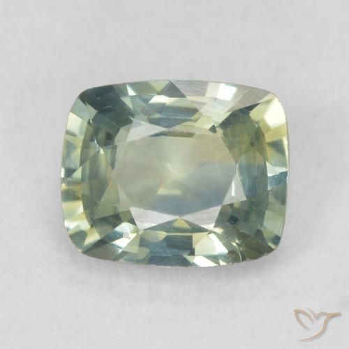 0.92ct 자연스러운 황록색 사파이어, 방석, VVS