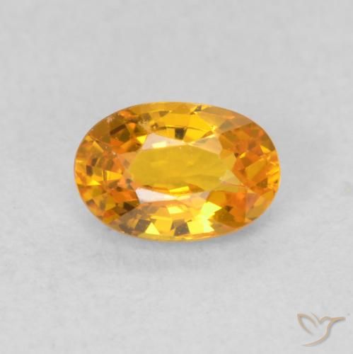 0.70ct 자연스러운 밝은 주황색 사파이어, 타원형, VVS-VS
