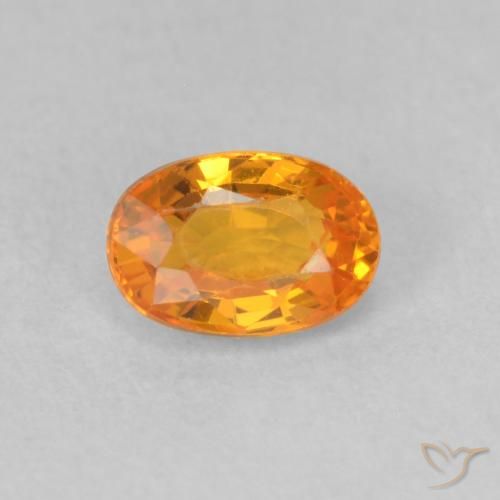 0.70ct 자연스러운 밝은 주황색 사파이어, 타원형, VVS-VS