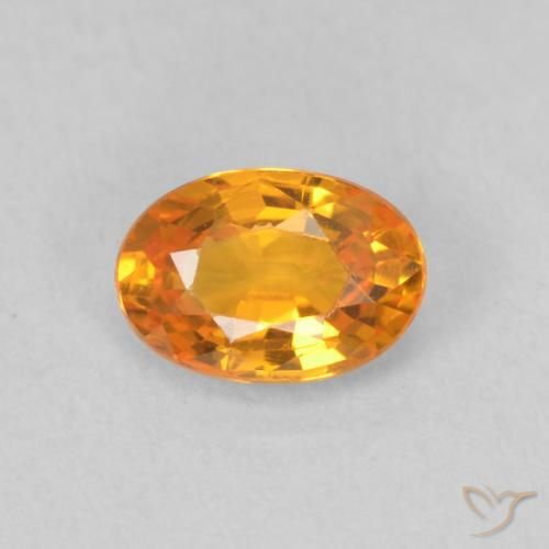 0.66ct 자연스러운 밝은 주황색 사파이어, 타원형, VVS