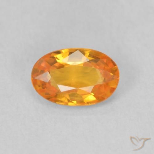 0.55ct 자연스러운 밝은 주황색 사파이어, 타원형, VVS