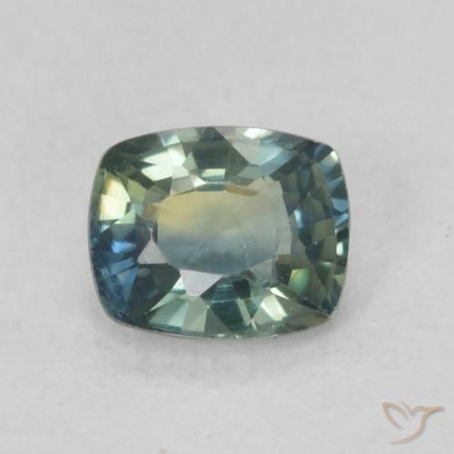 0.70ct 자연스러운 다색 사파이어, 방석, VVS-VS