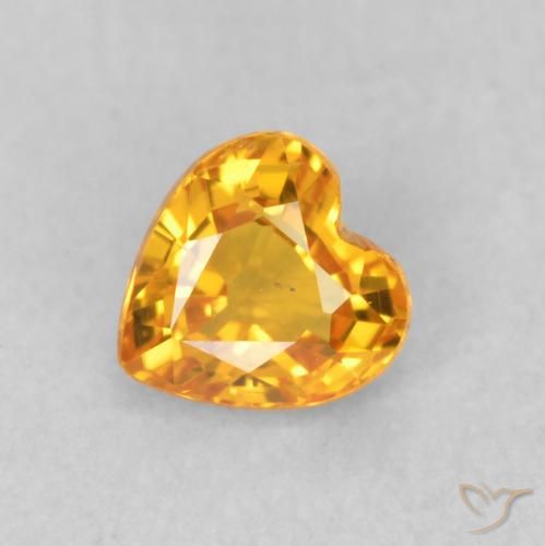 0.48ct 자연스러운 오렌지-골드 사파이어, 마음, VS