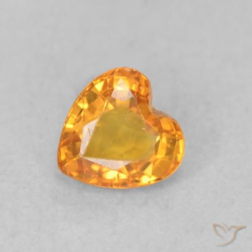 0.39ct 자연스러운 살구 오렌지 사파이어, 마음, VS