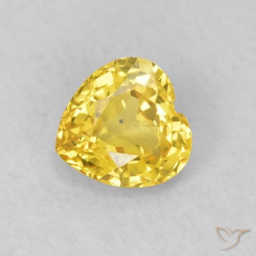0.48ct 자연스러운 미디엄 옐로우 사파이어, 마음, VS
