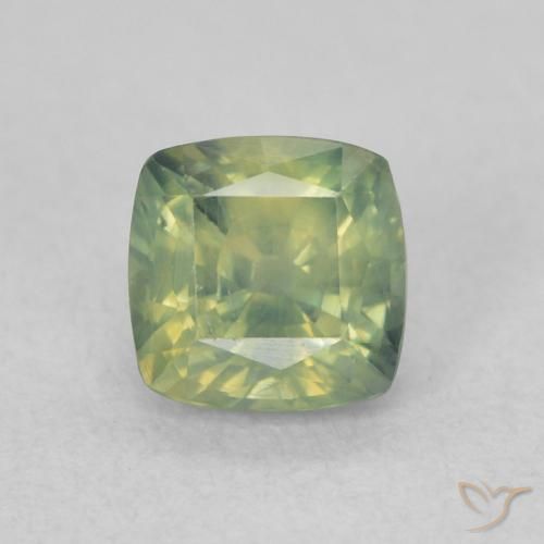 0.76ct 자연스러운 따뜻한 녹색 사파이어, 방석, VS