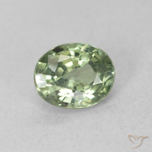 0.54ct 자연스러운 Medium Light-Green 사파이어, 타원형, VVS