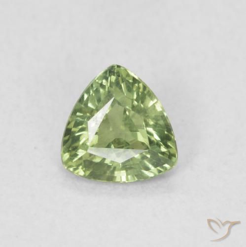 0.39ct 자연스러운 미디엄 그린 사파이어, 일조, VVS-VS