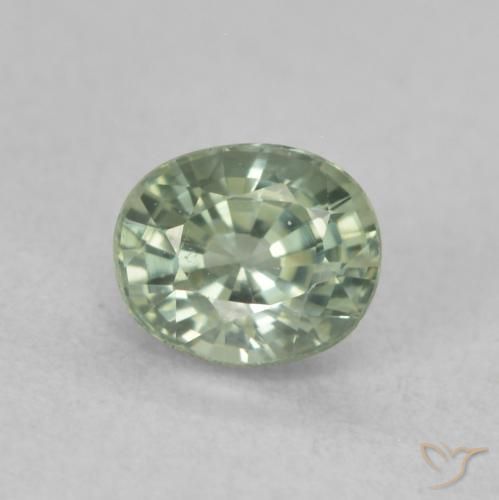 0.68ct 자연스러운 미디엄 그린 사파이어, 타원형, VVS-VS