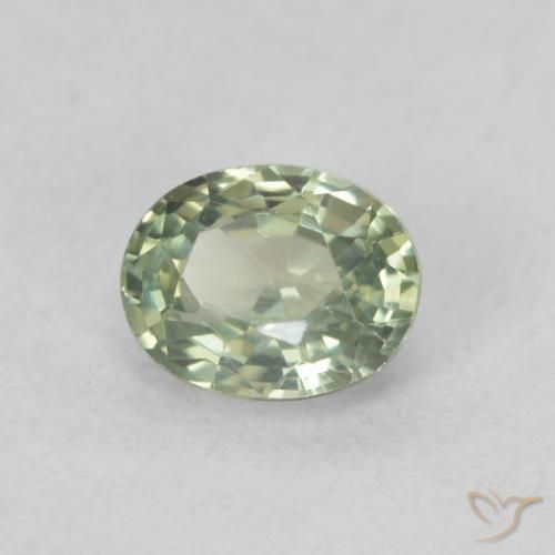 0.54ct 자연스러운 포레스트 그린 사파이어, 타원형, VS