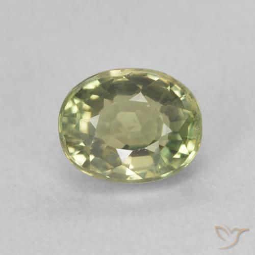 0.76ct 자연스러운 연두색 사파이어, 타원형, VS