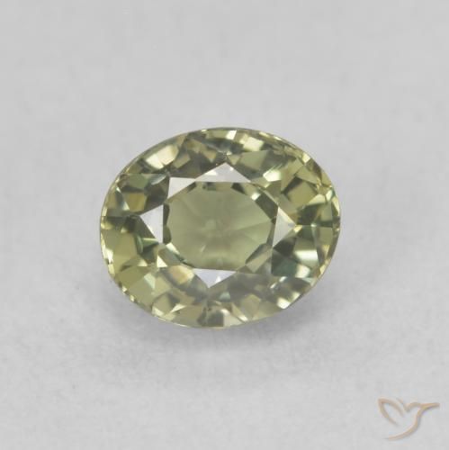 0.70ct 자연스러운 연한 초록색 사파이어, 타원형, VVS