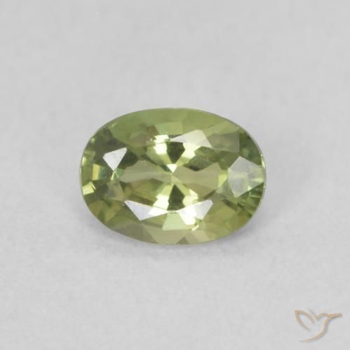 0.37ct 자연스러운 올리브 그린 사파이어, 타원형, VVS