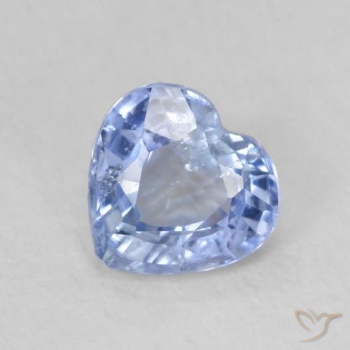 0.69ct 자연스러운 하늘색 사파이어, 마음, VS