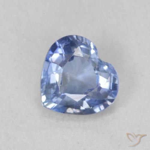 0.37ct 자연스러운 하늘색 사파이어, 마음, VS
