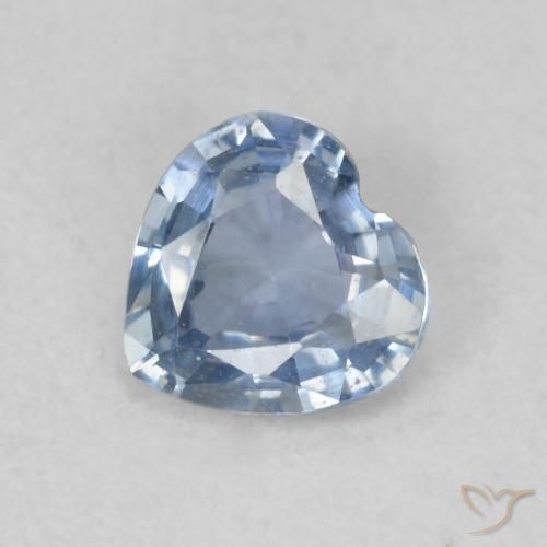 0.44ct 자연스러운 하늘색 사파이어, 마음, VS