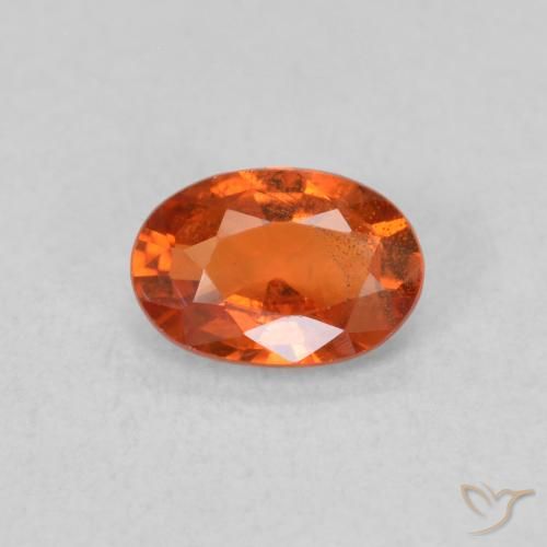 0.65ct 자연스러운 붉은 오렌지 사파이어, 타원형, VS