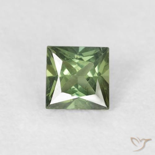 0.31ct 자연스러운 미디엄 그린 사파이어, 정사각형, VS