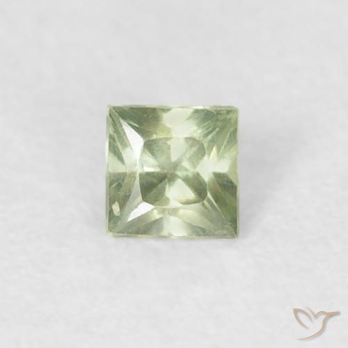 0.20ct 자연스러운 매우 밝은 세이지 그린 사파이어, 정사각형, VS