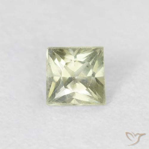 0.20ct 자연스러운 따뜻한 녹색 사파이어, 정사각형, VS