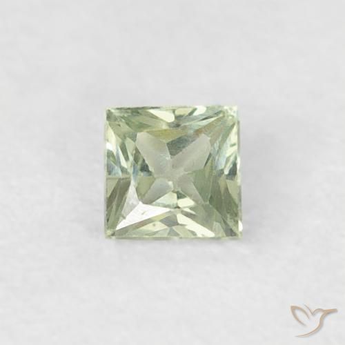 0.20ct 자연스러운 라이트 포레스트 그린 사파이어, 정사각형, VS