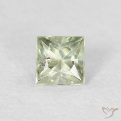 0.24ct 자연스러운 매우 밝은 녹색 사파이어, 정사각형, VS