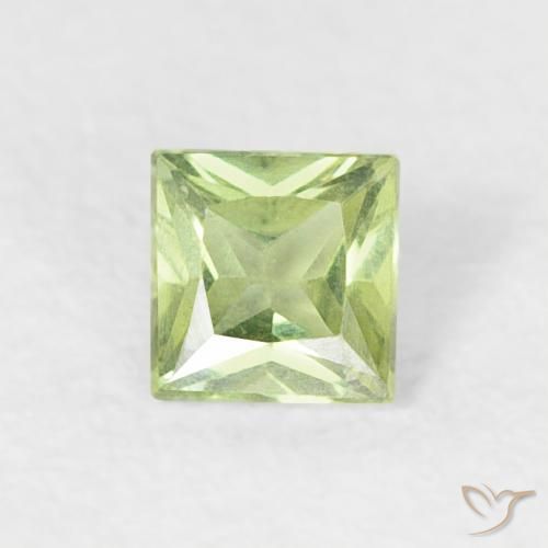 0.20ct 자연스러운 밝은 노란색 녹색 사파이어, 정사각형, VS