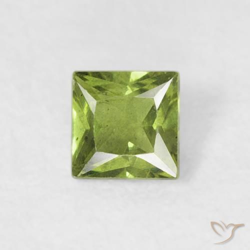 0.27ct 자연스러운 활기찬 녹색 사파이어, 정사각형, VS