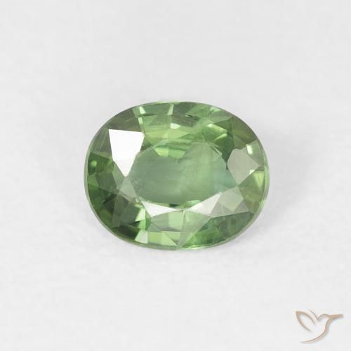 0.70ct 자연스러운 딥그린 사파이어, 타원형, VS