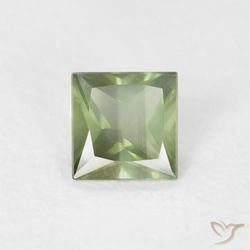 0.29ct 자연스러운 라이트 포레스트 그린 사파이어, 정사각형, VS