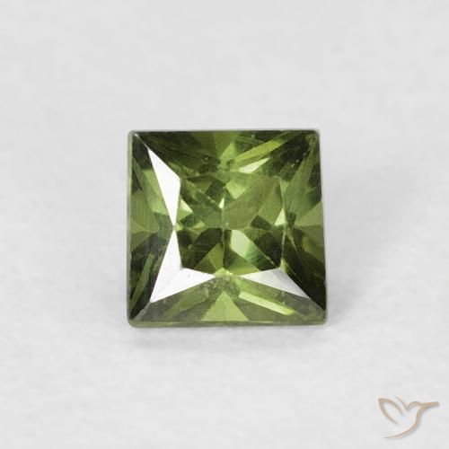 0.38ct 자연스러운 Medium Dark-Green 사파이어, 정사각형, VS