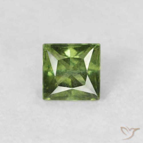 0.24ct 자연스러운 미디엄 그린 사파이어, 정사각형, VS