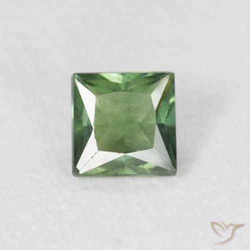 0.33ct 자연스러운 미디엄 그린 사파이어, 정사각형, VS
