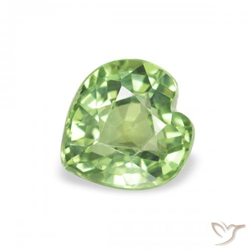 0.64ct 자연스러운 따뜻한 녹색 사파이어, 마음, VS