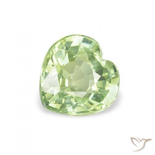 0.67ct 자연스러운 미디엄 그린 사파이어, 마음, VS