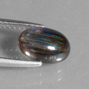 2.00캐럿 천연 레인보우 컬러 스카폴라이트, 타원형 컷, 9.2×7 mm, 투명한